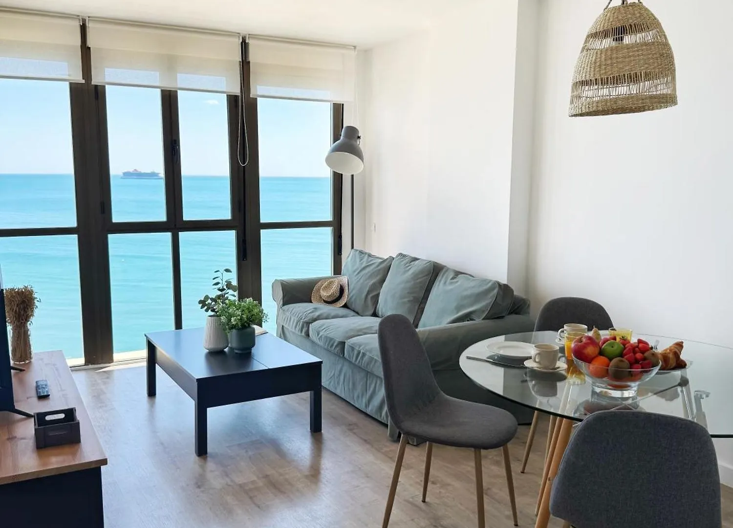 Apartamento Malagueta Premium Con Terraza Y Vistas Al Mar Malaga