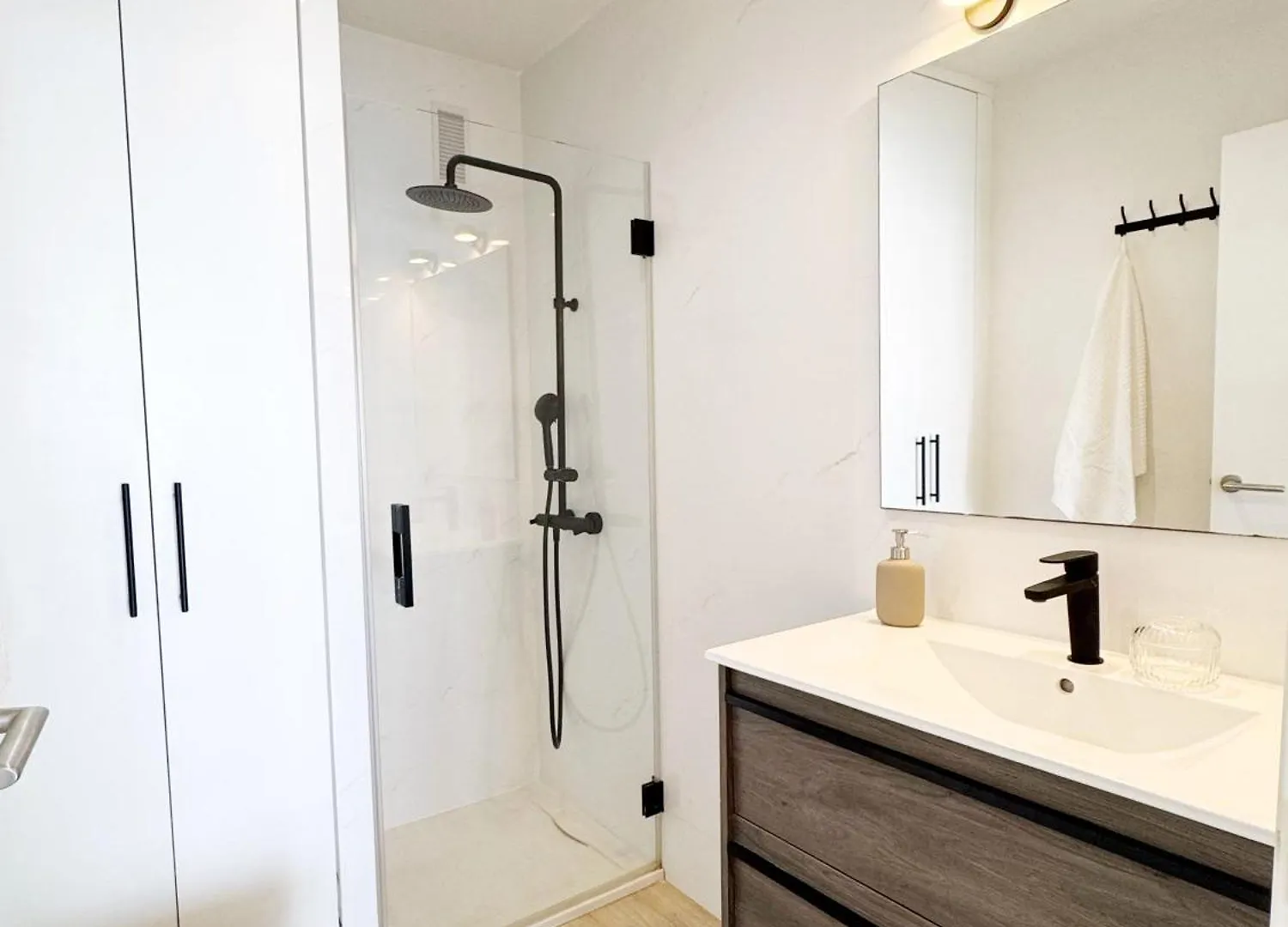 Apartamento Malagueta Premium Con Terraza Y Vistas Al Mar Malaga